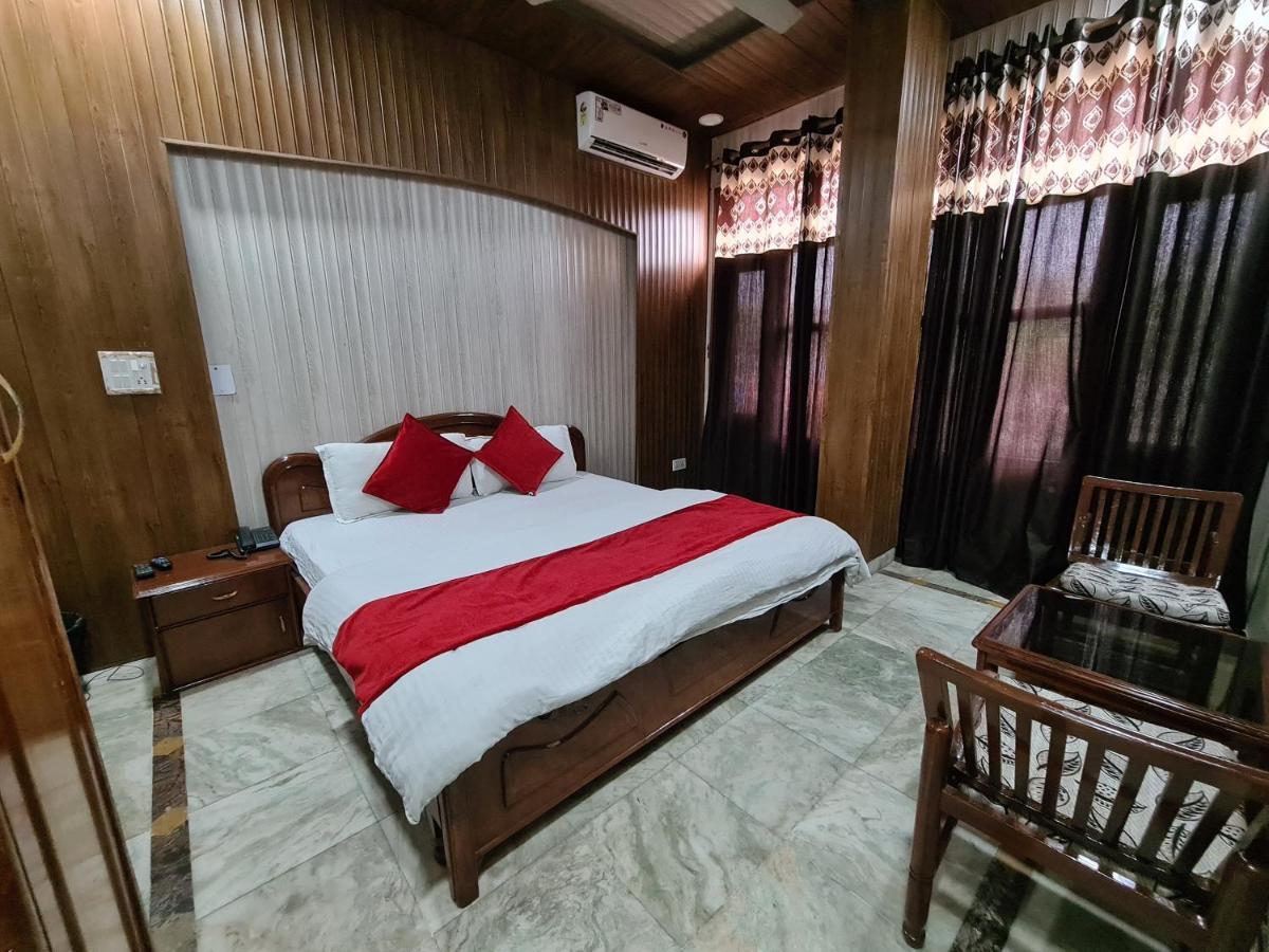 The Kings Residency Hotel Mohali Exterior photo